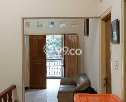 Jual Rumah Modern 5 KT di Sarijadi, Bandung Jual Rumah Modern 5 KT di Sarijadi, Bandung