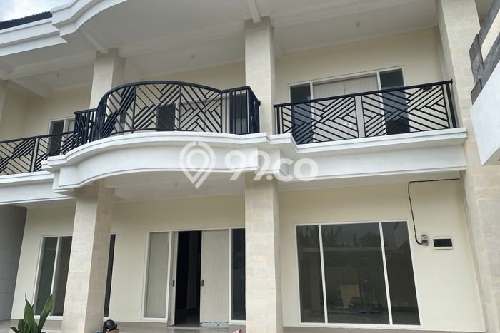Kesempatan Investasi! Vila Kawasan , Area 414m2m², Hasil Tinggi untuk investasi Kesempatan Investasi! Vila Kawasan , Area 414m2m², Hasil Tinggi untuk investasi
