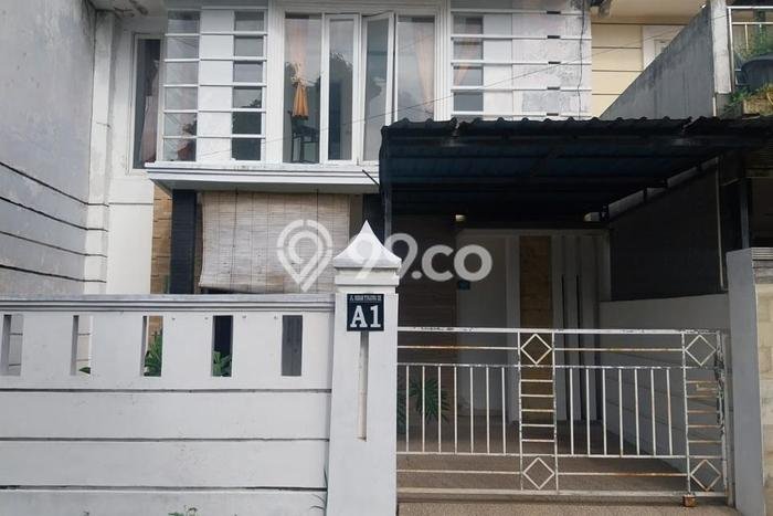 Dijual Hunian Rumah Nyaman 5 Kamar di Gatot Subroto, Denpasar Dijual Hunian Rumah Nyaman 5 Kamar di Gatot Subroto, Denpasar