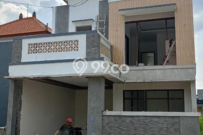 For Sale Hunian Rumah Terawat 4 Kamar di Kesiman, Denpasar For Sale Hunian Rumah Terawat 4 Kamar di Kesiman, Denpasar