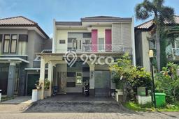 Hunian Eksklusif Siap Huni LT 207m2 di Wiyung, Surabaya Hunian Eksklusif Siap Huni LT 207m2 di Wiyung, Surabaya