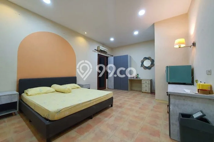 Dijual Segera Kost 7 Kamar, 3 Kamar Mandi di Rungkut, Surabaya, Luas 300m2 Dijual Segera Kost 7 Kamar, 3 Kamar Mandi di Rungkut, Surabaya, Luas 300m2