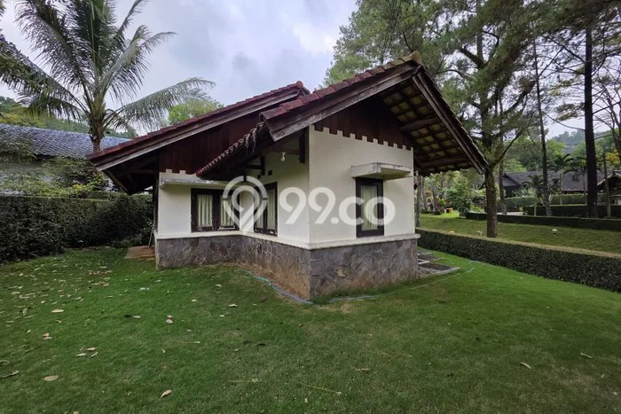 HARGA TERBAIK! Vila di Trawas, Ukuran 349m2m², Lingkungan Eksklusif dengan privasi terjamin HARGA TERBAIK! Vila di Trawas, Ukuran 349m2m², Lingkungan Eksklusif dengan privasi terjamin
