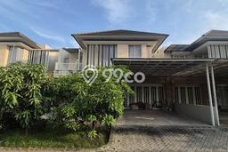 Rumah Mewah Siap Huni LT 240m2 di Wiyung, Surabaya Rumah Mewah Siap Huni LT 240m2 di Wiyung, Surabaya