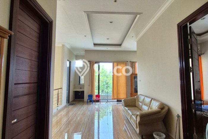 Dijual Rumah Mewah Elegan Dengan View Cantik di Wisata Bukit Mas, Surabaya Dijual Rumah Mewah Elegan Dengan View Cantik di Wisata Bukit Mas, Surabaya