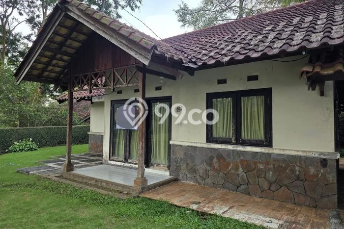 HARGA TERBAIK! Vila di Trawas, Ukuran 349m2m², Lingkungan Eksklusif dengan privasi terjamin HARGA TERBAIK! Vila di Trawas, Ukuran 349m2m², Lingkungan Eksklusif dengan privasi terjamin