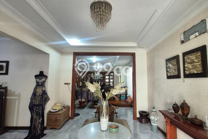 Rumah Luxury Modern Siap Huni di Kertajaya Surabaya Rumah Luxury Modern Siap Huni di Kertajaya Surabaya