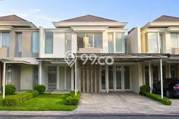 Ready to Use! Premium House LT 200m2 Desain Modern di Keputih Ready to Use! Premium House LT 200m2 Desain Modern di Keputih