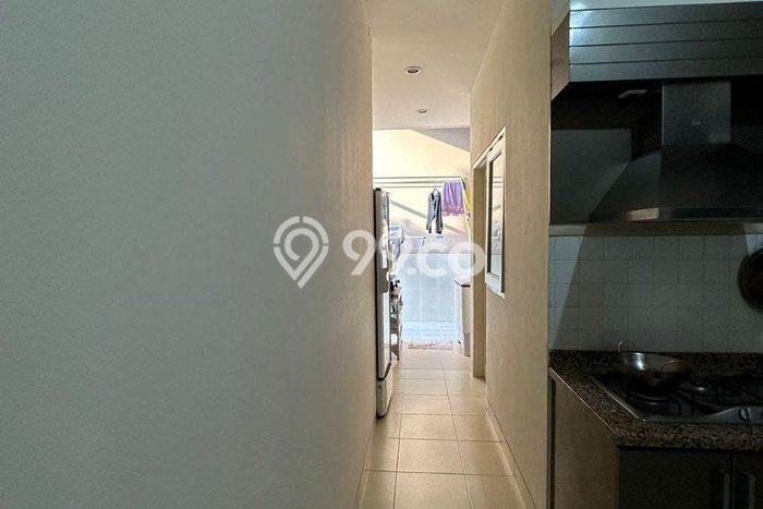 Rumah Mewah Siap Huni LT 240m2 di Wiyung, Surabaya Rumah Mewah Siap Huni LT 240m2 di Wiyung, Surabaya