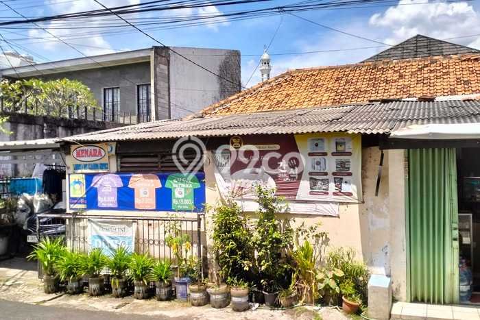 Rumah Elit LB 160m2 Siap Pakai Desain Elegan di Gandaria, Jakarta Selatan Rumah Elit LB 160m2 Siap Pakai Desain Elegan di Gandaria, Jakarta Selatan
