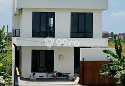 Vila Nyaman Kawasan , Dimensi 200m2m², Pemandangan Menarik di area Vila Nyaman Kawasan , Dimensi 200m2m², Pemandangan Menarik di area