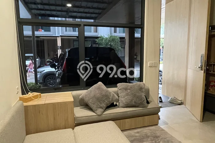 Rumah sewa siap huni 3 Kamar Tidur di BSD, Tangerang Rumah sewa siap huni 3 Kamar Tidur di BSD, Tangerang
