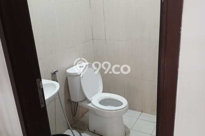 Rumah Strategis Minimalis Lb 125m2 di BSD, Tangerang Selatan Rumah Strategis Minimalis Lb 125m2 di BSD, Tangerang Selatan