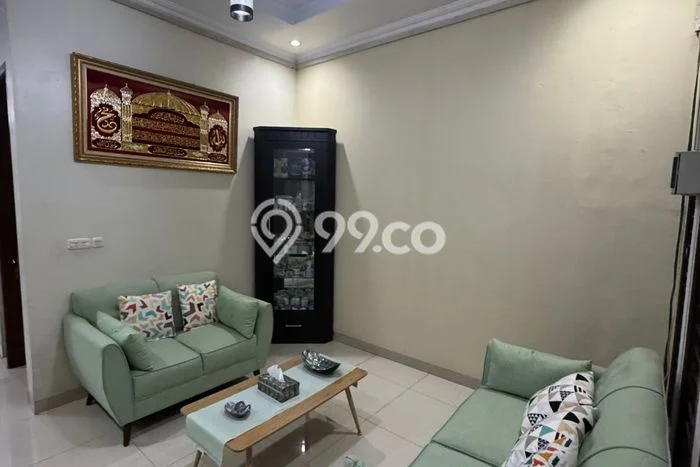 Peluang Investasi! Kost Dijual di Kelapa Dua, Tangerang, 13 KT, 13 KM, Luas 412m2 Peluang Investasi! Kost Dijual di Kelapa Dua, Tangerang, 13 KT, 13 KM, Luas 412m2