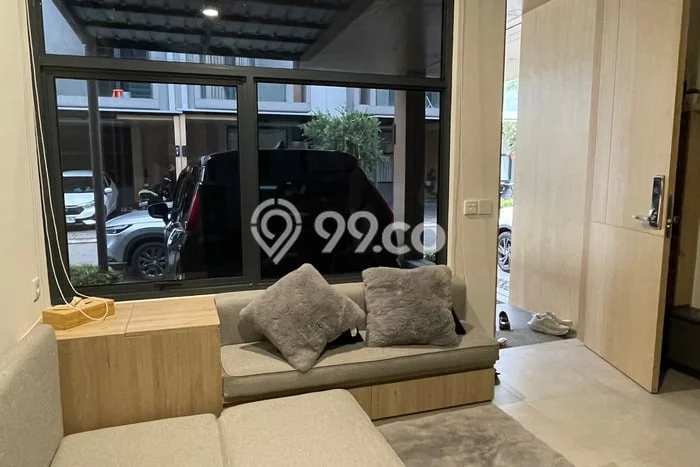Rumah sewa siap huni 3 Kamar Tidur di BSD, Tangerang Rumah sewa siap huni 3 Kamar Tidur di BSD, Tangerang