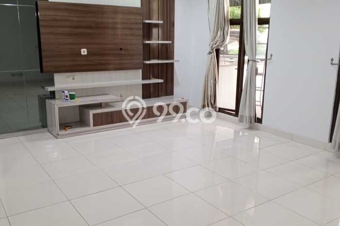 Rumah Strategis Minimalis Lb 125m2 di BSD, Tangerang Selatan Rumah Strategis Minimalis Lb 125m2 di BSD, Tangerang Selatan
