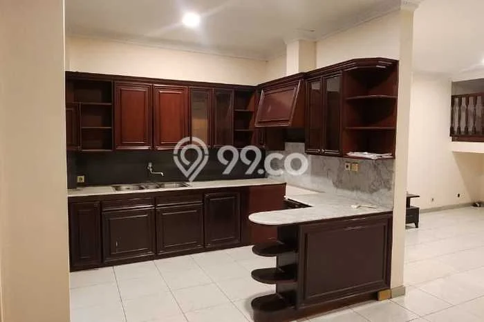 Jarang Ada! Rumah Kontrakan 5 Kamar Nyaman Siap Huni Pluit Jarang Ada! Rumah Kontrakan 5 Kamar Nyaman Siap Huni Pluit