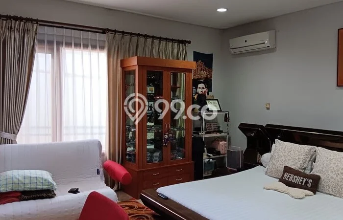 Rumah Elit LB 324m2 Siap Huni Desain Elegan di Lebak Bulus, Jakarta Selatan Rumah Elit LB 324m2 Siap Huni Desain Elegan di Lebak Bulus, Jakarta Selatan