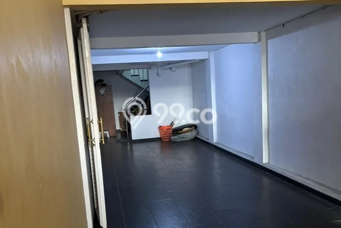 Rumah Elit Modern Siap Huni di Bintaro Tangerang Selatan Rumah Elit Modern Siap Huni di Bintaro Tangerang Selatan