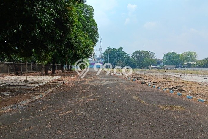 Komersial Dijual Lokasi Emas di Cibodas Luas 100m2 Komersial Dijual Lokasi Emas di Cibodas Luas 100m2