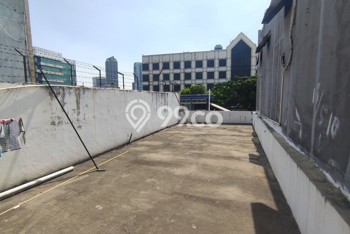 Unit Kantor Dijual di Mampang Prapatan Jakarta Selatan Luas Tanah 142m2, Luas Bangunan 180m2 Unit Kantor Dijual di Mampang Prapatan Jakarta Selatan Luas Tanah 142m2, Luas Bangunan 180m2