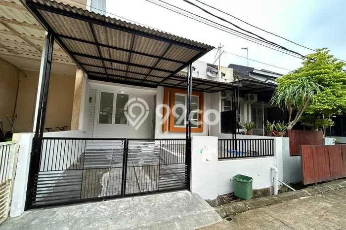 Hunian Cantik Modern Lb 50m2 di Ciputat, Tangerang Selatan Hunian Cantik Modern Lb 50m2 di Ciputat, Tangerang Selatan