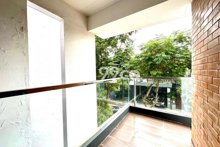 For Sale! Luxury House LT 144m2 Desain Modern di Sektor 9-Bintaro For Sale! Luxury House LT 144m2 Desain Modern di Sektor 9-Bintaro