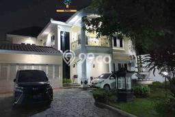 Rumah Elit LB 485m2 Siap Pakai Desain Elegan di Sektor 3 - Bintaro, Jakarta Selatan Rumah Elit LB 485m2 Siap Pakai Desain Elegan di Sektor 3 - Bintaro, Jakarta Selatan