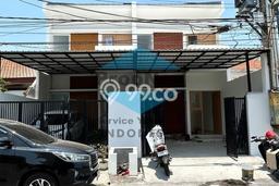 Rumah Strategis Modern Lb 155m2 di Rungkut, Surabaya Rumah Strategis Modern Lb 155m2 di Rungkut, Surabaya