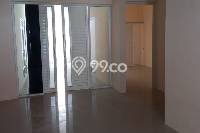 For Sale Rumah 3 Kamar Lokasi Strategis Nyaman dan Strategis di Waru For Sale Rumah 3 Kamar Lokasi Strategis Nyaman dan Strategis di Waru