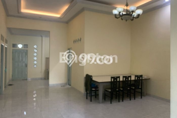 Jual Rumah Bagus Siap Huni LB 180m2 di Balikpapan Selatan, Balikpapan Jual Rumah Bagus Siap Huni LB 180m2 di Balikpapan Selatan, Balikpapan