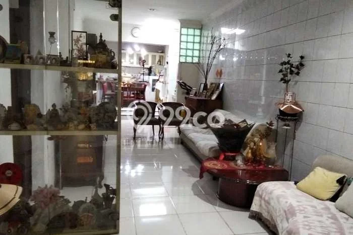 Rumah Luxury Modern Siap Huni di Kartini Jakarta Pusat Rumah Luxury Modern Siap Huni di Kartini Jakarta Pusat