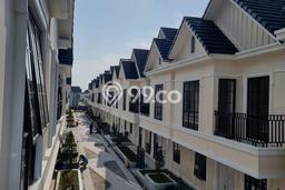 Rumah Lavon 2 Cluster Scarlet 3 Lantai 4 Kt Hadap Selatan Rumah Lavon 2 Cluster Scarlet 3 Lantai 4 Kt Hadap Selatan