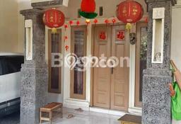 Rumah Modern 4 KT di Dauhpuri Denpasar Rumah Modern 4 KT di Dauhpuri Denpasar