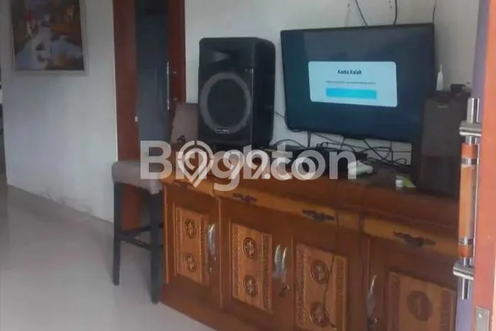 Rumah Modern Cantik 4 KT Bisa Langsung Pindah di Kediri Rumah Modern Cantik 4 KT Bisa Langsung Pindah di Kediri