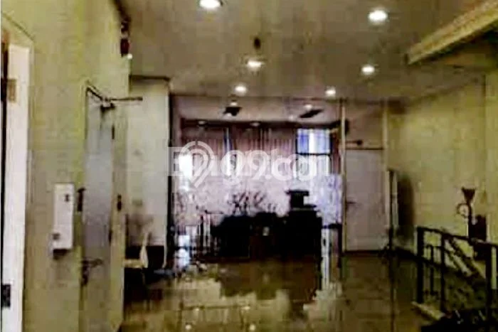 Ruko Dijual Lokasi Emas di Kebayoran Baru Luas 297m2 Ruko Dijual Lokasi Emas di Kebayoran Baru Luas 297m2