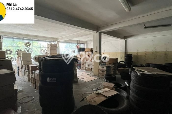 Ruko Dijual Lokasi Emas di Kebon Jeruk Luas 334m2 Ruko Dijual Lokasi Emas di Kebon Jeruk Luas 334m2