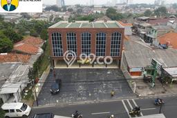 Ruko Disewa di Pesanggrahan, Jakarta Selatan, LT 147m2 / LB 227m2 Ruko Disewa di Pesanggrahan, Jakarta Selatan, LT 147m2 / LB 227m2
