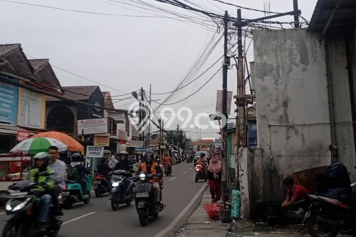 Lokasi Strategis! Dijual Ruko Bisnis di Pondok Aren, Tangerang Selatan Kondisi Bagus Lokasi Strategis! Dijual Ruko Bisnis di Pondok Aren, Tangerang Selatan Kondisi Bagus