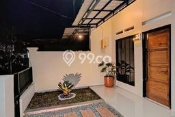 Dijual Rumah Hook 1.5 Lantai Di Sayap Soekarno Hatta, Siap Huni, Shm Dijual Rumah Hook 1.5 Lantai Di Sayap Soekarno Hatta, Siap Huni, Shm