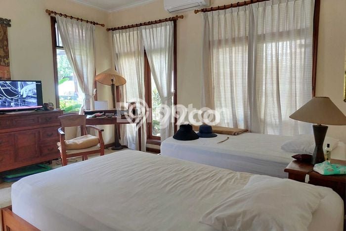 Siap Huni Rumah Mewah 2 Kamar di Kuta Dekat ke Mana Saja Siap Huni Rumah Mewah 2 Kamar di Kuta Dekat ke Mana Saja