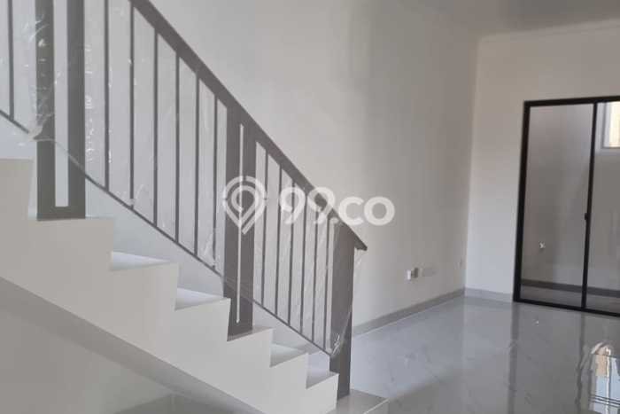 Rumah Elit Modern Siap Huni di Pantai Indah Kapuk 2 Jakarta Utara Rumah Elit Modern Siap Huni di Pantai Indah Kapuk 2 Jakarta Utara