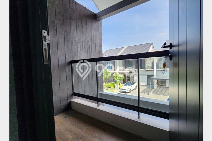 Rumah Luxury Modern Tanpa Renovasi di Summarecon Bandung Bandung Rumah Luxury Modern Tanpa Renovasi di Summarecon Bandung Bandung