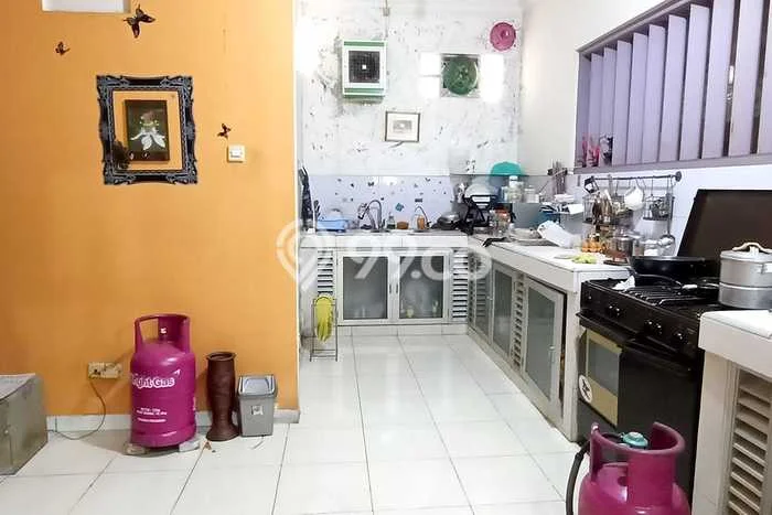 Hunian Mewah LB 510m2 Siap Huni Desain Elegan di mekar wangi, Bandung Hunian Mewah LB 510m2 Siap Huni Desain Elegan di mekar wangi, Bandung