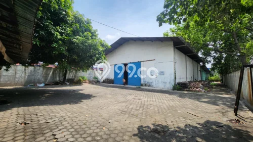 Gudang Disewakan Lokasi Semarang Barat Semarang Harga Spesial! Gudang Disewakan Lokasi Semarang Barat Semarang Harga Spesial!