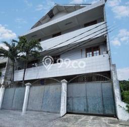 DIJUAL CEPAT! Rumah Modern di Semarang Timur, Semarang, Luas 186m² Bangunan 450m² NEGO! DIJUAL CEPAT! Rumah Modern di Semarang Timur, Semarang, Luas 186m² Bangunan 450m² NEGO!