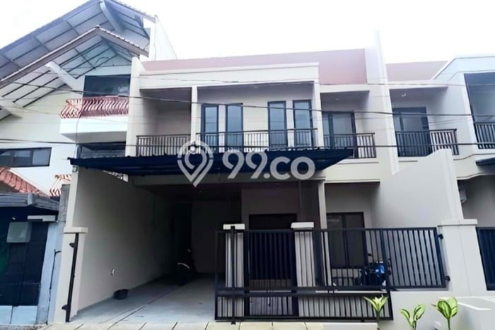 Dijual Rumah Luas Megah Dengan View Cantik di Pondok Kelapa, Jakarta Timur Dijual Rumah Luas Megah Dengan View Cantik di Pondok Kelapa, Jakarta Timur
