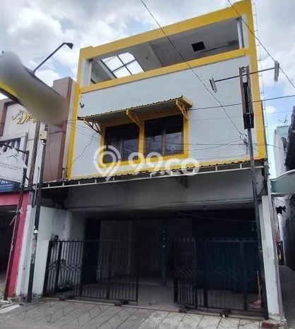 Ruko untuk disewa di Ngampilan punya LT 194m2 & LB 266m2 harga sewa kompetitif Ruko untuk disewa di Ngampilan punya LT 194m2 & LB 266m2 harga sewa kompetitif