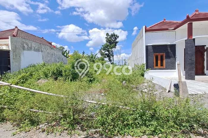Lahan Kosong Dijual di Prambanan, Klaten, Luas 114m2 Area Strategis Lahan Kosong Dijual di Prambanan, Klaten, Luas 114m2 Area Strategis