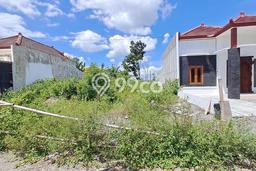 Lahan Kosong Dijual di Prambanan, Klaten, Luas 114m2 Area Strategis Lahan Kosong Dijual di Prambanan, Klaten, Luas 114m2 Area Strategis